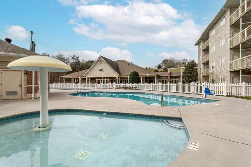 LeConte Hotel & Convention Center, Ascend Hotel Collection - Housity