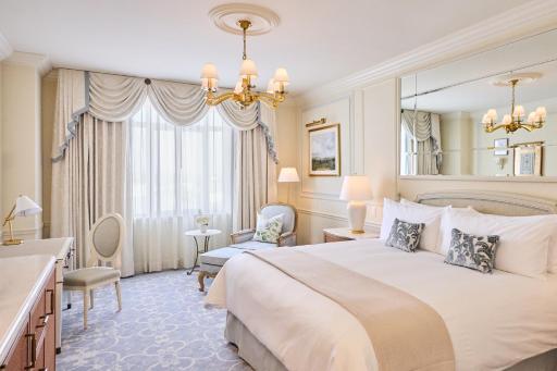 The Charleston Place - Hizvo