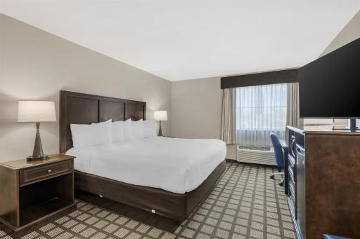 Best Western North Bryant Inn - Housity
