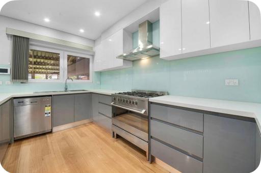 Lovely Duplex in Cabramatta West 4 bedrooms - Housity