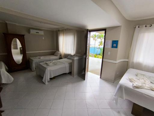 Hotel Caieiras - Housity