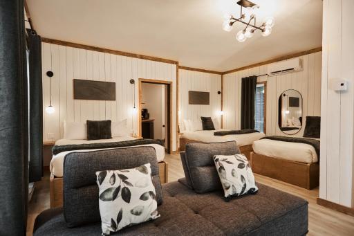 Motel Boutique Hygge - anciennement Aux Portes du Soleil - Housity