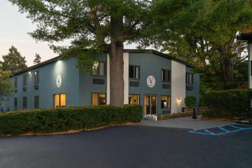 Hotel Vervana, Trademark Collection by Wyndham - Housity