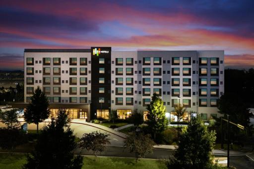 EVEN Hotel Atlanta - Cobb Galleria by IHG - Hizvo