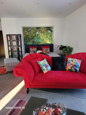 Pokoje LUX na Warszawskiej - Housity