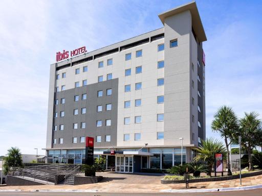 ibis Ourinhos - Housity
