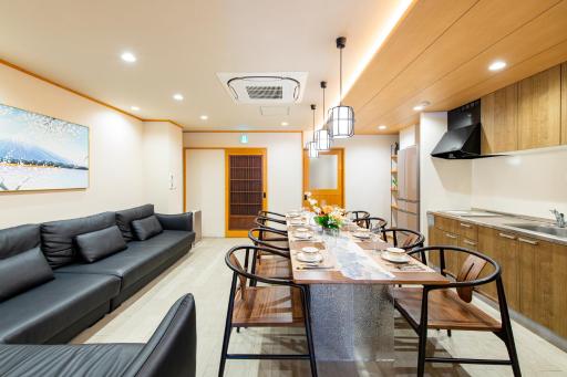 YOKOHAMA STAY PREMIER - Hizvo