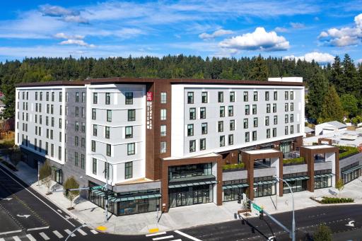 Hilton Garden Inn Redmond WA - Housity