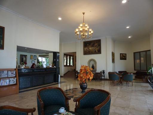 Candisari Hotel - Housity