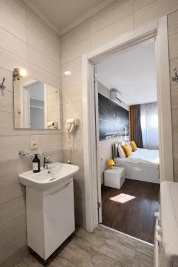 9 Borbalo Street Apartment with terrace - Housity