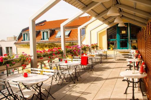 Mikon Eastgate Hotel - City Centre - Housity