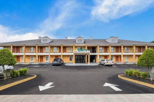 Quality Inn Decatur River City - Housity