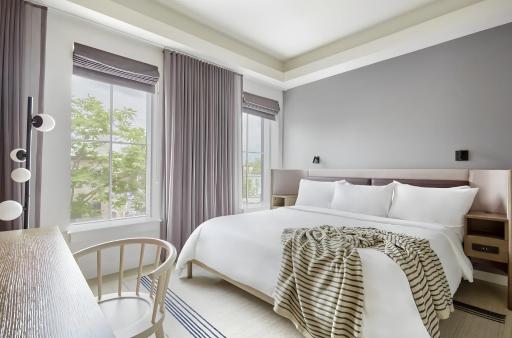 Lark Hotels 907 Main - Housity