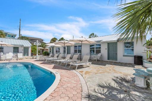 The Bungalows - Housity