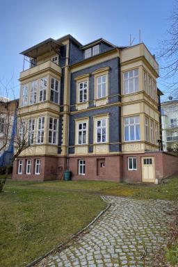 Apartment Villa am Kurpark by Interhome - Housity