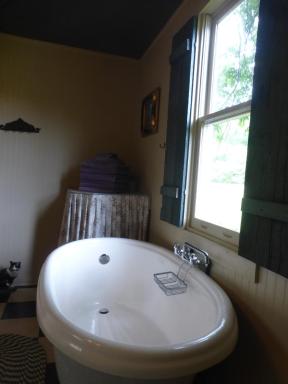 Mulberry Lavender Farm and B&B - Housity