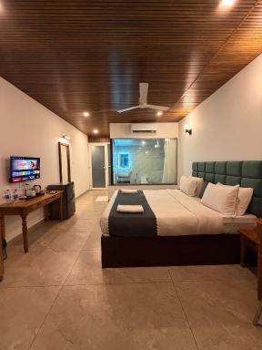 Orange Sky Inn - Housity