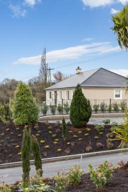 Church View Country House - Housity