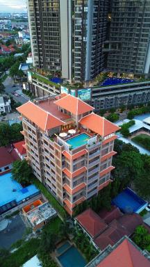Jaya Suites Hotel - Housity