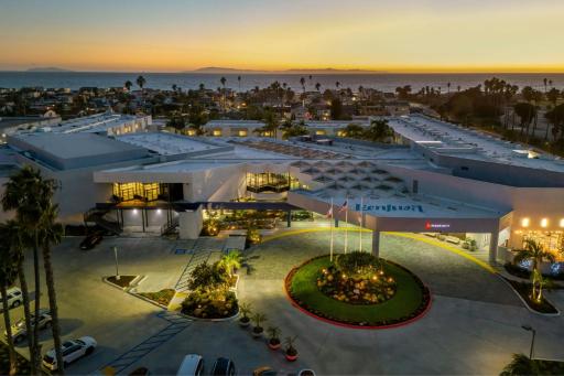 Ventura Beach Marriott - Housity