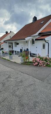 Apartment Tryms vei 20a - Stor Leilighet - Housity