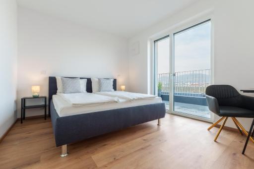 RIVERSIDE APARTMENTS Premium Living with great view - Housity