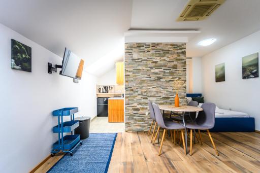 THE LOFT Apartments - Housity
