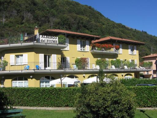 Hotel Del Fiume - Housity