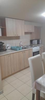 Viktória Apartman - Housity