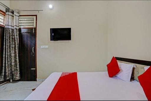 OYO Peeush Rao Oyo Rooms & Meeting Hall - Housity