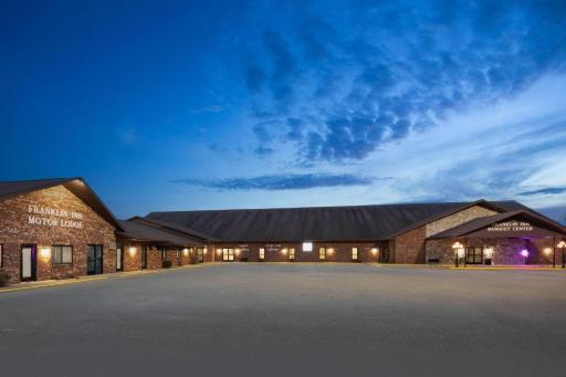 Days Inn by Wyndham Bad Axe - Housity