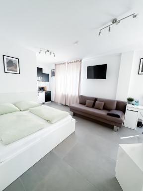 Durdi - Serviced Apartments - 24h Self-Check-in & Parking - Housity