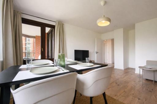 Schöne Wohnung mit Rheinblick/Düsseldorf/Neuss/Messe - Housity