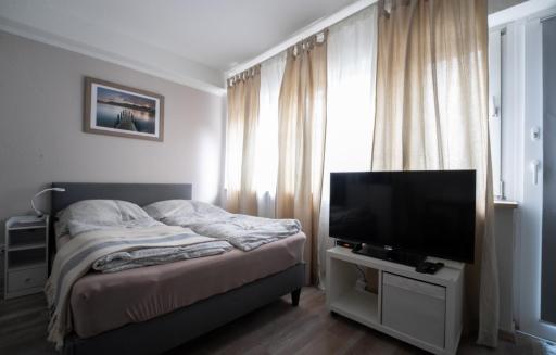 Kleines Souterrain Apartment direkt am Park - Housity