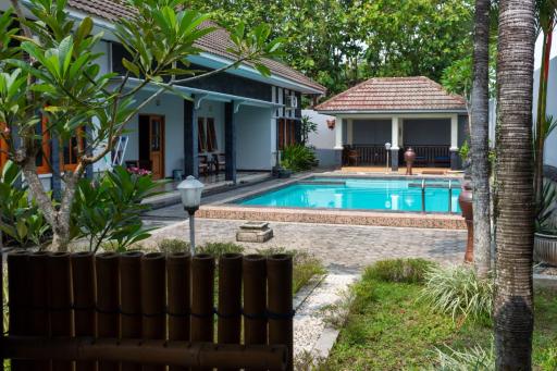 Villa Ditya - Luxury villa near Yogyakarta - Housity