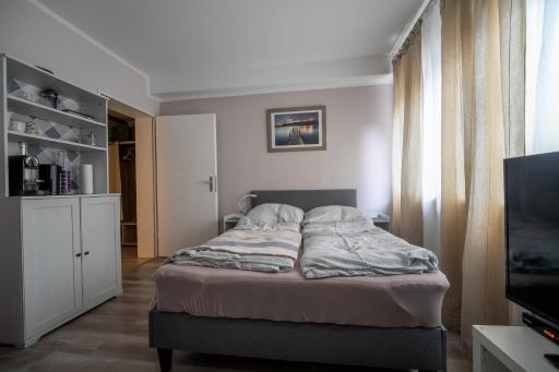 Kleines Souterrain Apartment direkt am Park - Housity