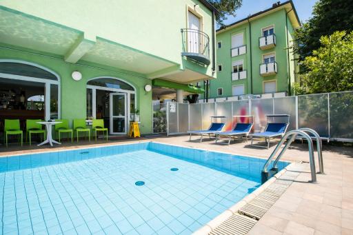 Residence Eurogarden - Housity