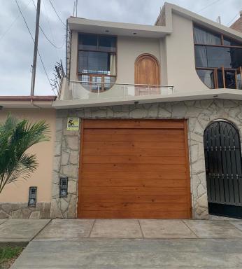 Apartamento cerca a lugares turísticos en Ica para 5 personas - Housity