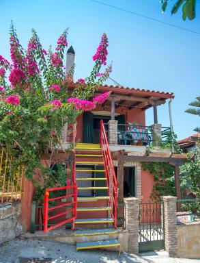 Nandia Studio & Apartment - Housity