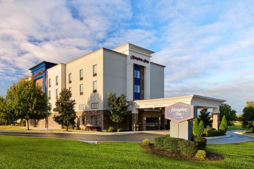 Hampton Inn Waynesboro - Housity