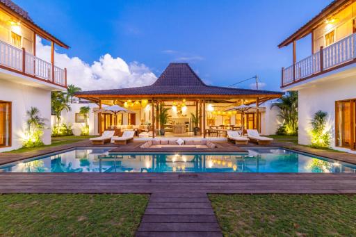 Villa Loma by Alfred in Bali - Housity