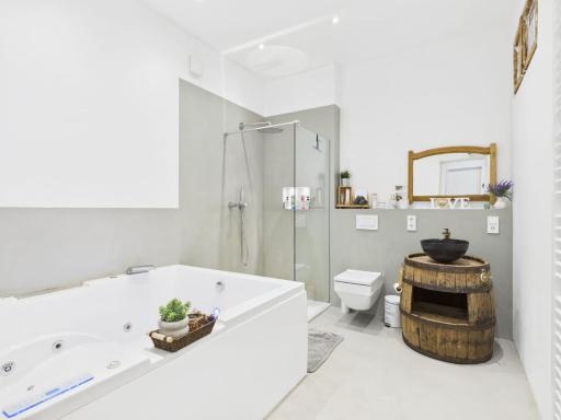Sam's Cottage Suite - Housity
