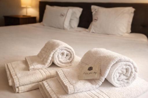 Jantesta Guest House - Housity