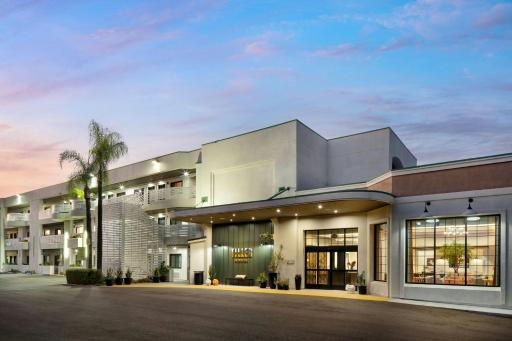 Tiller House, Laguna Hills, a Tribute Portfolio Hotel - Housity