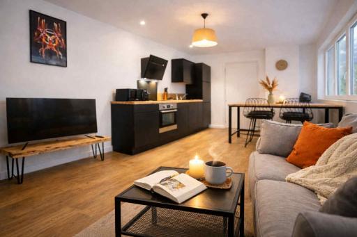 WHITE HOUSE DHAVERNAS - PROCHE CENTRE - PARKING - WIFi HD - Housity
