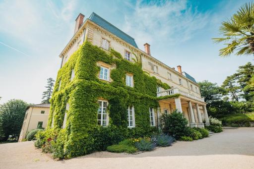 Château de Bellevue B&B - Housity
