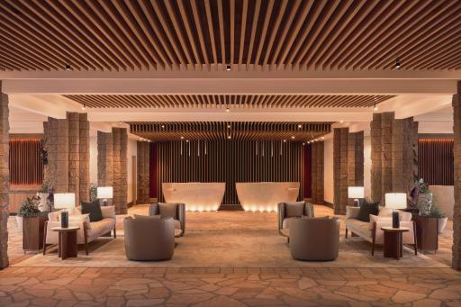 Loews Ventana Canyon Resort - Housity