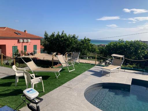 Casa Vacanze immersa tra le colline, vicinissima al mare e con nuova piscina - Housity