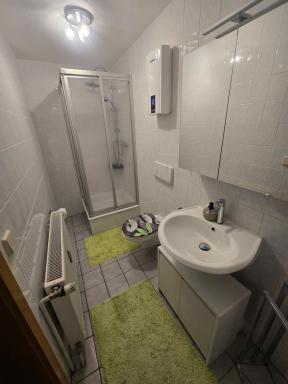 Ferienwohnung, Apartment, Monteurwohnung mit Klimaanlage Wettin-Löbejün - Housity