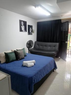 Apartaestudio en Medellín Barrio Buenos Aires - Housity